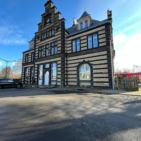 Wohnen Wie Im Schloss - Alter Bahnhof Von Kruft Exterior photo